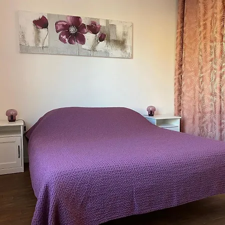 T2 Confortable Avec Wifi, Au Centre De La Roche-posay, A Proximite Des Thermes Et Parking Gratuit - Fr-1-541-93 Apartmán La Roche-Posay